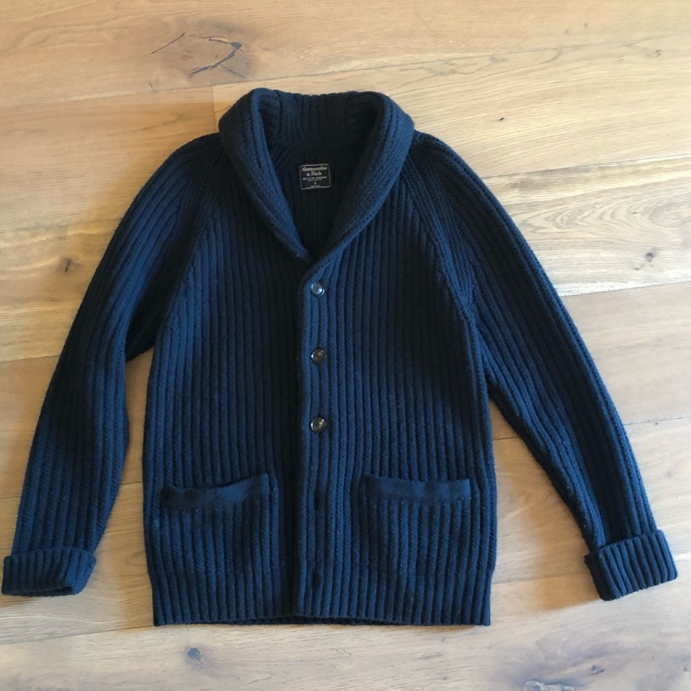 Abercrombie cardigan for men